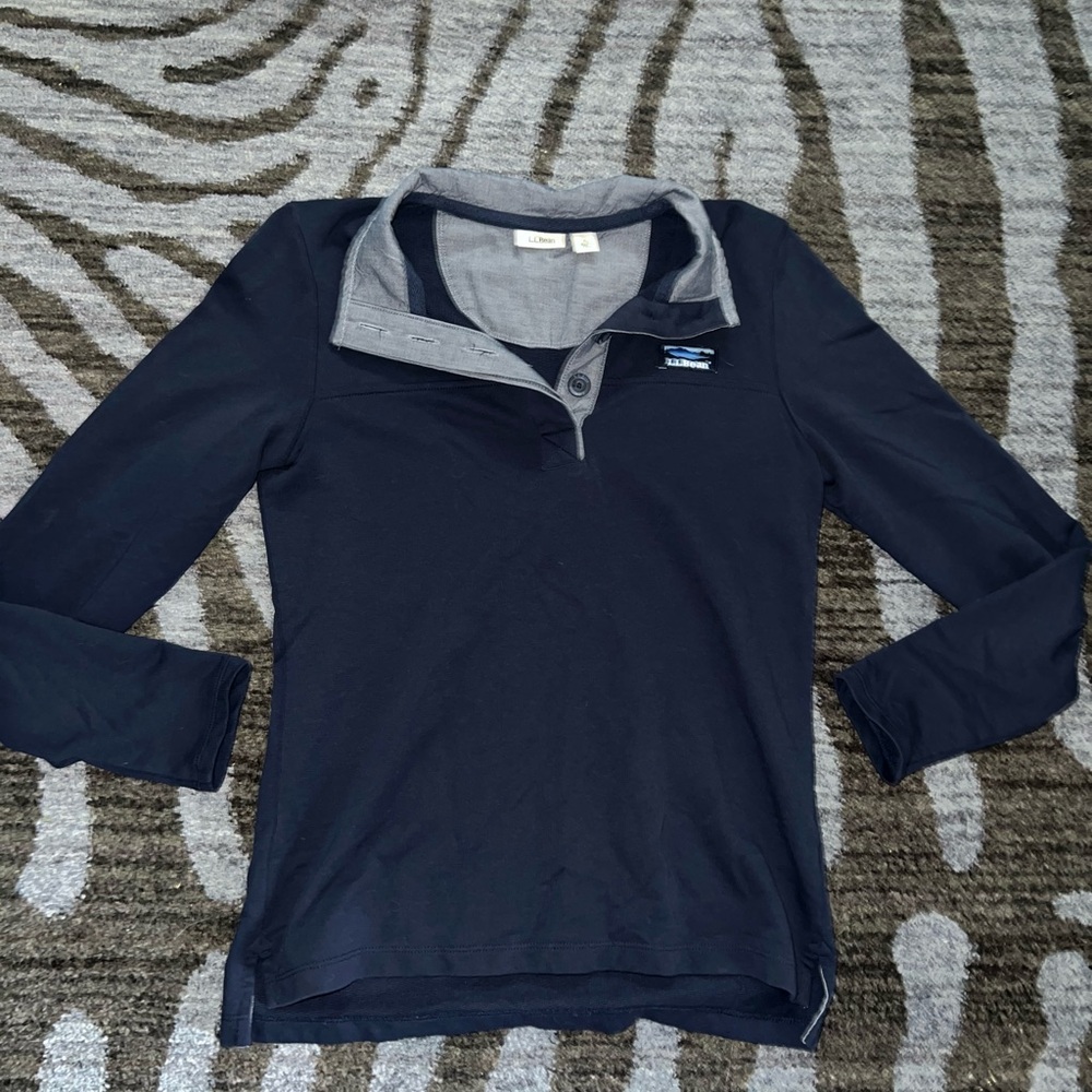 L.L. Bean Women's Navy Pullover Cotton Shirt